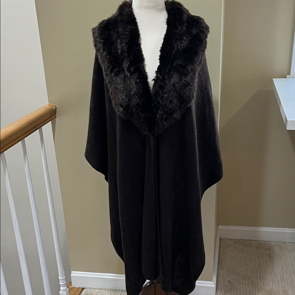 NWT Mixit Chocolate Brown Faux Fur Sweater Wrap Size OS